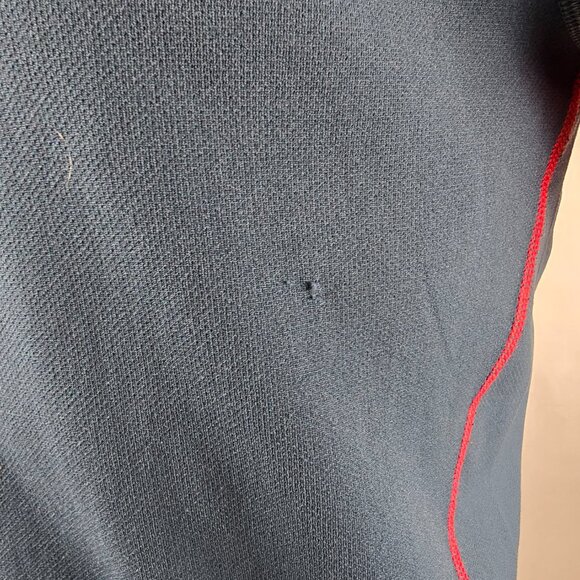 The North Face Shirt Mens Medium Gray Red Performance Outdoors Crew Neck Hiking - Picture 6 of 16